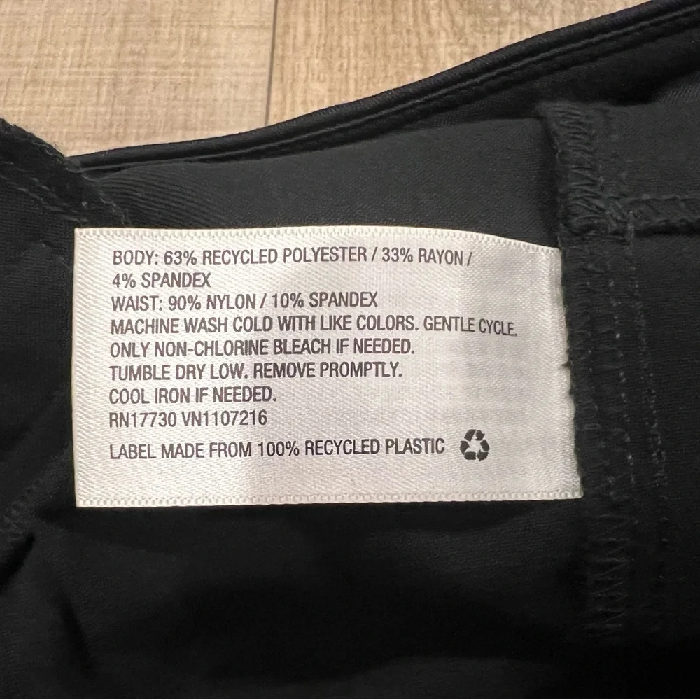 NWT Isabel Maternity Black Skinny Crossover Panel Pants Size 16